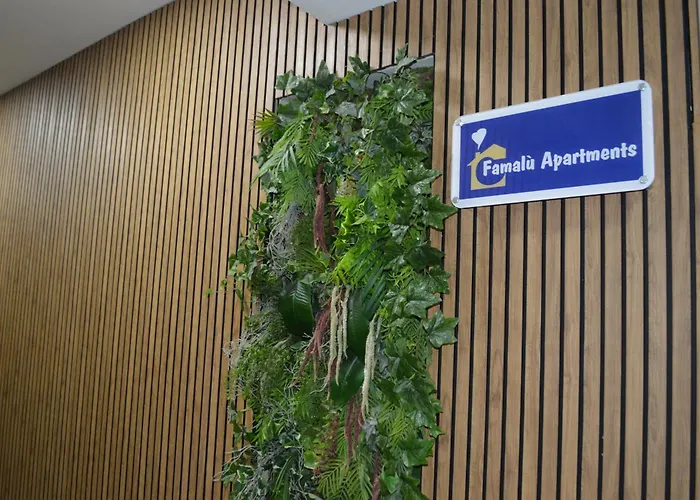 Famalu Apartments Napoli